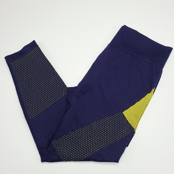 Fabletics Demi Lovato Leggings Colorblock Two Tone - Picture 4 of 10